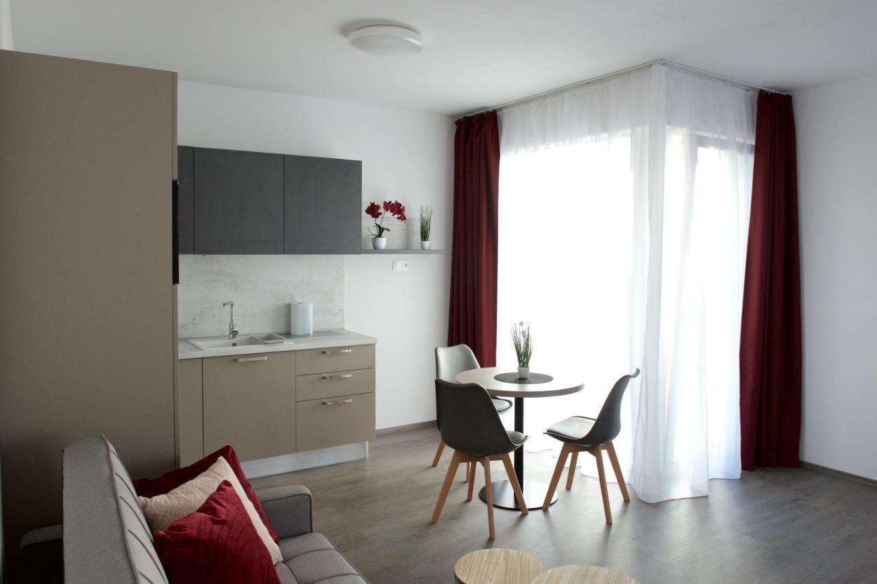 Apartman Greenbay Golf Trencin Bagian luar foto